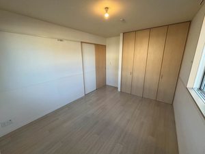 シャーメゾンリーフⅡ 0102号-3