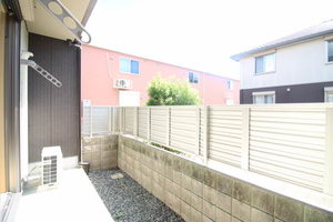 メゾン　ルーチェ A102号-13