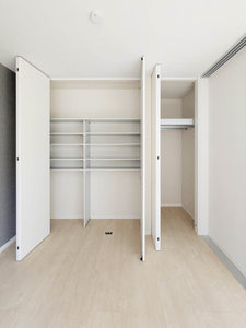 ＣＯＵＲＴ六石町 A101号-7