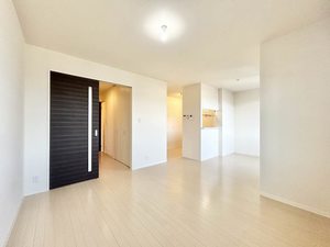 ヴィラ　ラタウィ 0202号-2