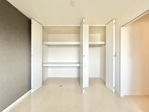 ヴィラ　ラタウィ 0202号-11