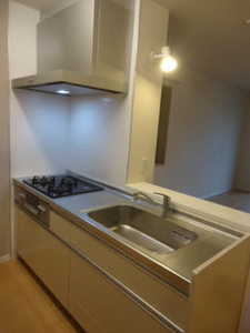 シャーメゾン　ラ　フォレェ 0202号-2