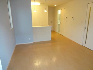 シャーメゾン　ラルゴ A101号-3