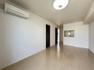 シャーメゾン川西北 0103号-2