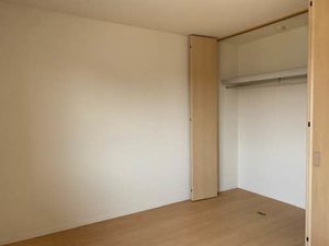 シャーメゾン弥生 0203号-11