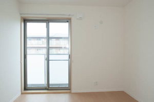 ベレオ IWAHATA 0203号-4