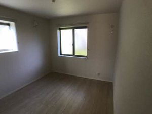 ヴィラ・ソレーユ古曽部 0107号-5