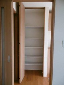 アトリエール　上中　Ａ棟・Ｂ棟 B102号-8