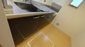 シャーメゾン砂山南 0101号-4