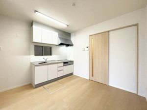 シャーメゾン桜木 0101号-2