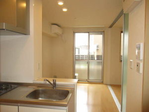 サンメゾン紀三井寺 0102号-2