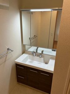 メゾン　ド　プレミアス 0102号-7