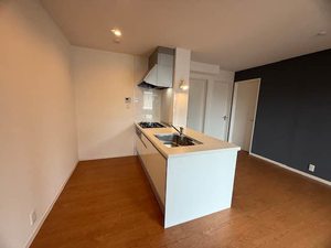 セントヒルズ宝持 0301号-9