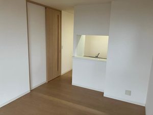 インペリアルスクエアー 0302号-2