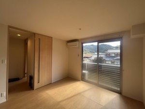 シャーメゾン園部 0202号-3