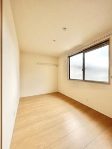 シャーメゾン　レーベン A201号-3