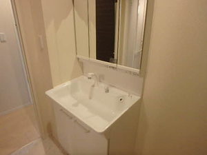 シャーメゾン宝殿 B103号-4