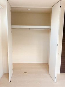 ラ・ブルジョン 0106号-6