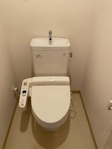 ヴィラージュ西庄 B102号-3