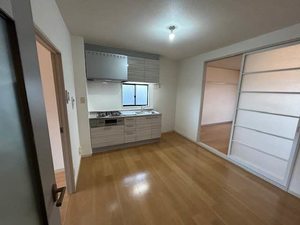 ハイツ吉見 0202号-2