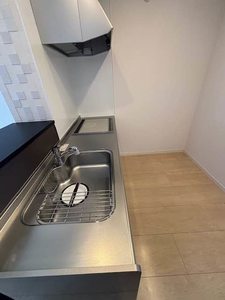 クイーンズ八木 B202号-2