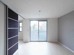 シャーメゾンガーデンズ　若 0101号-2