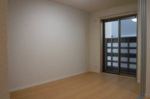 Ｋｉｎｄｎｅｓｓ　Ｍｏｒｅ．Ｔｗｏ 0102号-3