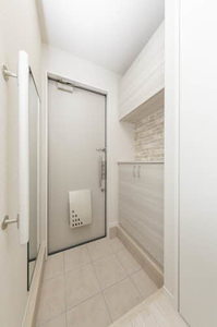 Ｓａｋｕｒａ　Ｓｕｉｔｅｓ 0102号-4