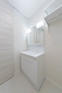 Ｓａｋｕｒａ　Ｓｕｉｔｅｓ 0102号-7