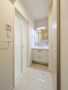 ＣＯＲＴ青山Ⅱ 0102号-8