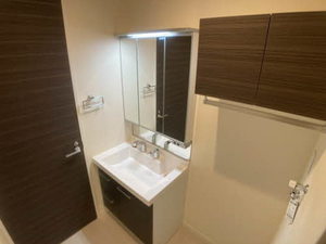 ヴィラエーデル中泉 0203号-7