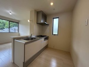 シャーメゾン南丹 0201号-4