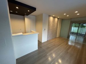 Ｅｃｒａｃｉｅ総持寺 0102号-2