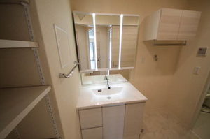 Ｂｅｎｅｖｏｌｅｎｃｅ　三国ケ丘 0306号-7