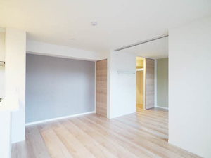 グランド・ソレイユ A棟 0102号-3