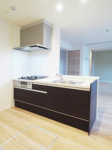 グランド・ソレイユ A棟 0102号-4