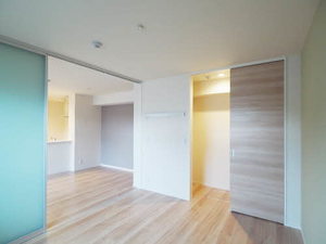 グランド・ソレイユ A棟 0102号-6