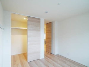 グランド・ソレイユ A棟 0102号-7