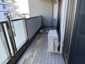 トゥーザ・ムーン 0302号-13