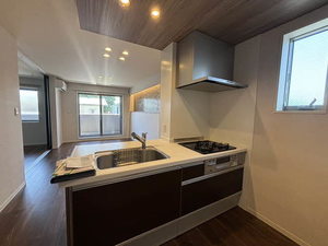 シャーメゾン　ヴェルデ 0301号-4