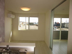 セントラル　レジデンス　Ⅲ 0201号-4