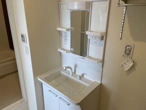 セントラル　レジデンス　Ⅲ 0202号-9