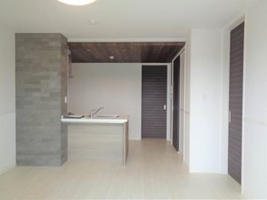 シャーメゾン　ルイ 0201号-3