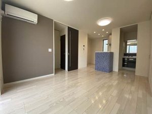 Ｆｉｒｓｔ 0102号-2