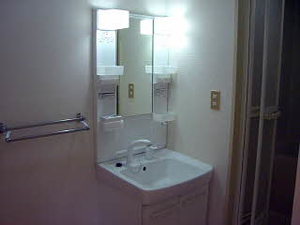 サンライフ南町 0101号-4