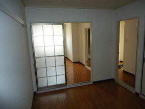 エスコートグリーン B202号-6