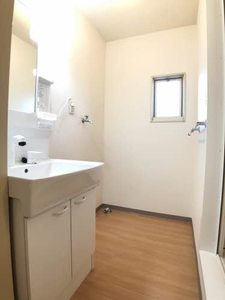 エスコートグリーン B203号-9