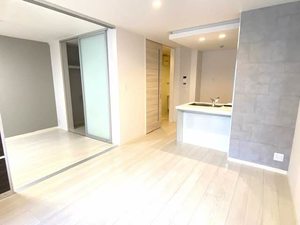 シャーメゾン　フォルトゥーナ 0103号-2