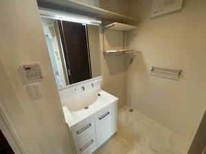 シャーメゾンガーデンズ紀三井寺 0201号-12