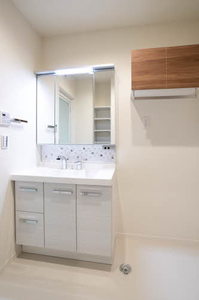 ＬＵＭＩＥＲＥ　ＩＲＩＳＥ 0105号-6